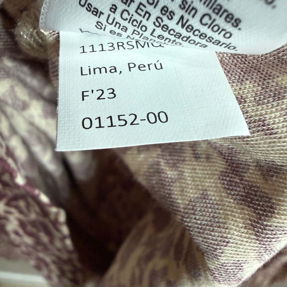 NATION LTD Women's XXL Long Sleeve Smocked Cuff Leopard Print Top Made in Peru - Picture 9 of 10